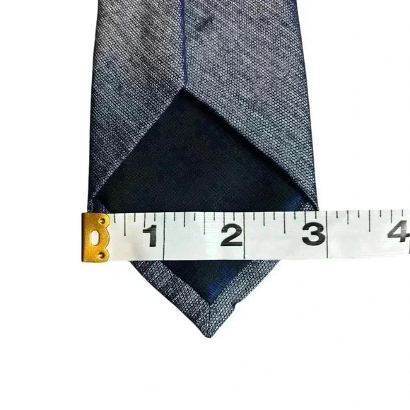 Ryan Seacrest Distinction Blue Duo Chrome Silk Mens Tie - Picture 2 of 10
